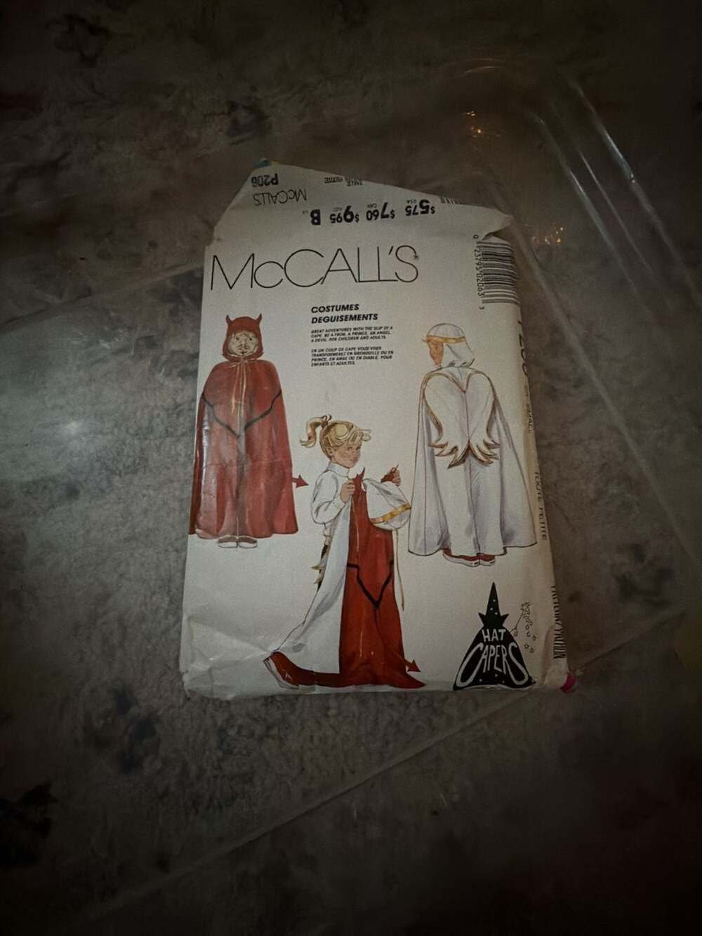 McCall's Sewing Pattern 7206 Costume Cape Size Small